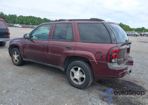 2007 Chevrolet Trailblazer Ls из США, поврежденный, VIN 1GNDT13S572203385